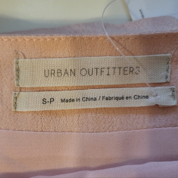 NWT Urban Outfitters S-P 100% Rayon skirt - Picture 2 of 10